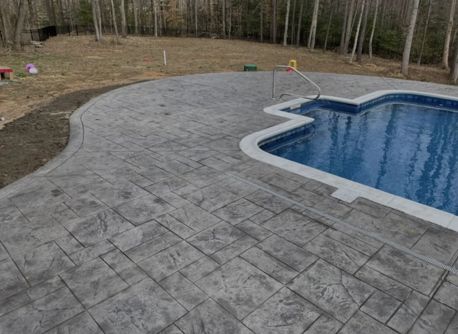 constructors of pool decks indianapolis